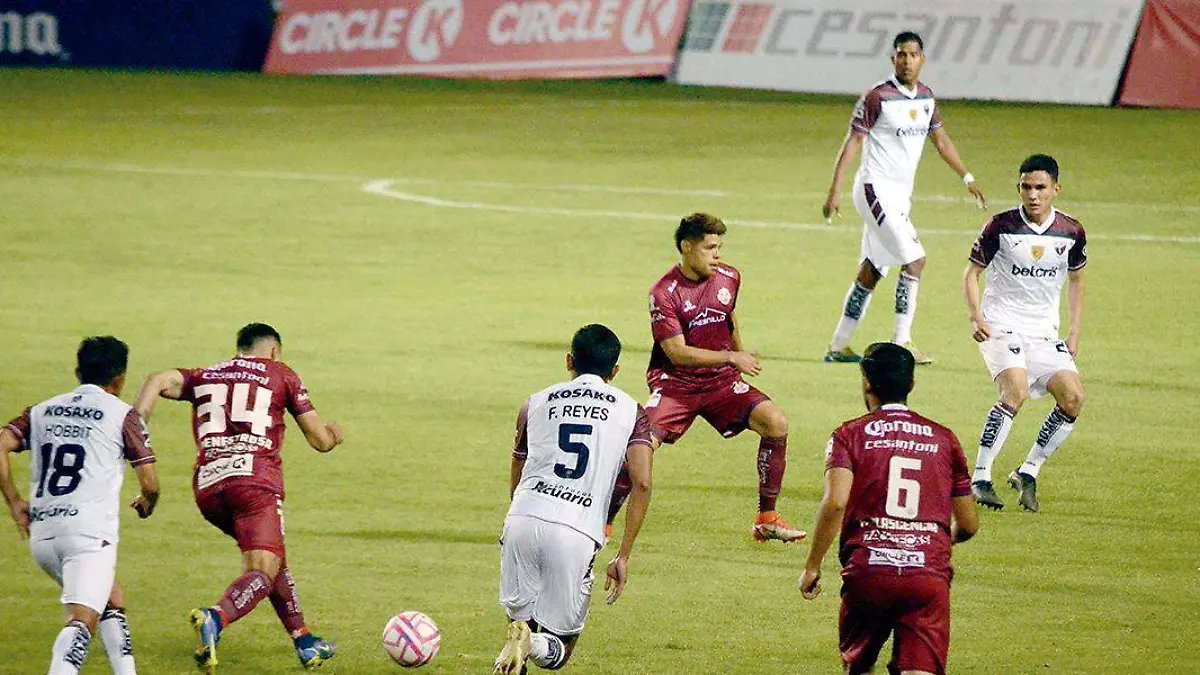 La actividad futbolera se realizó en el Carlos Vega Villalba